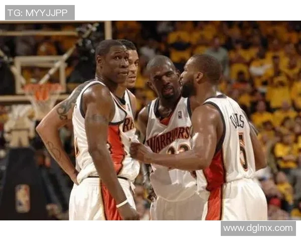 勇士与小牛黑八对决精彩视频回顾与分析 勇士与小牛黑八对决精彩视频回顾与分析